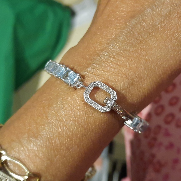 NIB AUTHENTIC GENUINE SOLID STERLING SILVER BLUE TOPAZ NOV BIRTHSTONE BRACELET - Picture 2 of 12